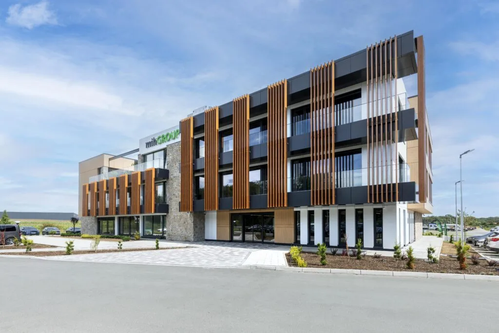 Poslovna zgrada MIH GmbH - Poslovni kompleks